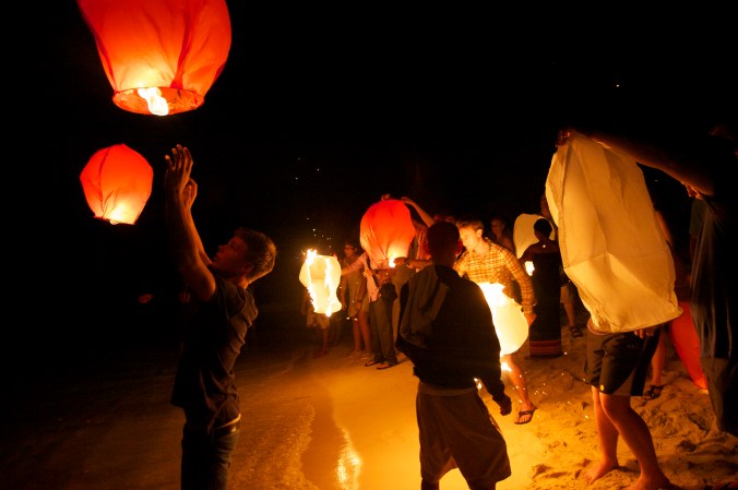 paper lanterns, philippines,