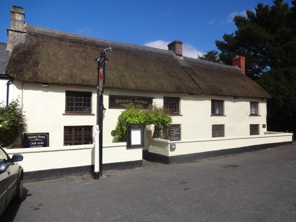 Drewe Arms, Drewsteighton